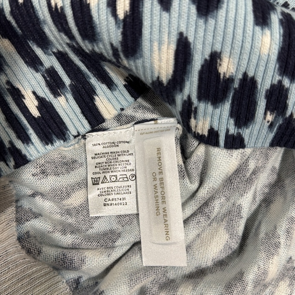 Loft size small sweater - Picture 3 of 4